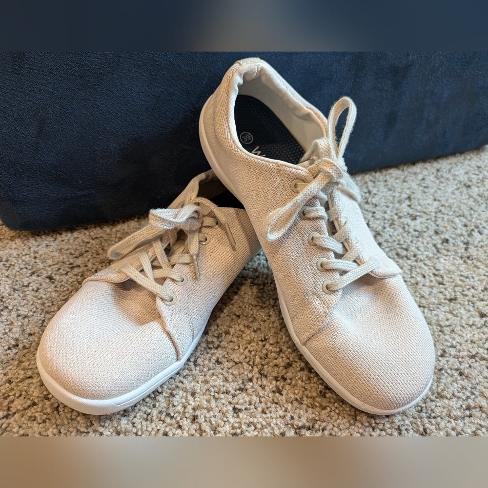Transitional beginner barefoot shoes